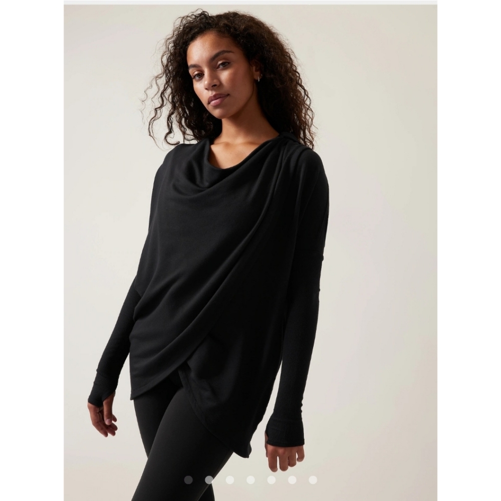 NWT NEW women's petite medium black Athleta Purana Wrap Sweatshirt